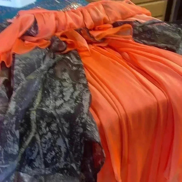 Tiffany design size 4 camouflage and orange formal dress . So unique! - Picture 7 of 10